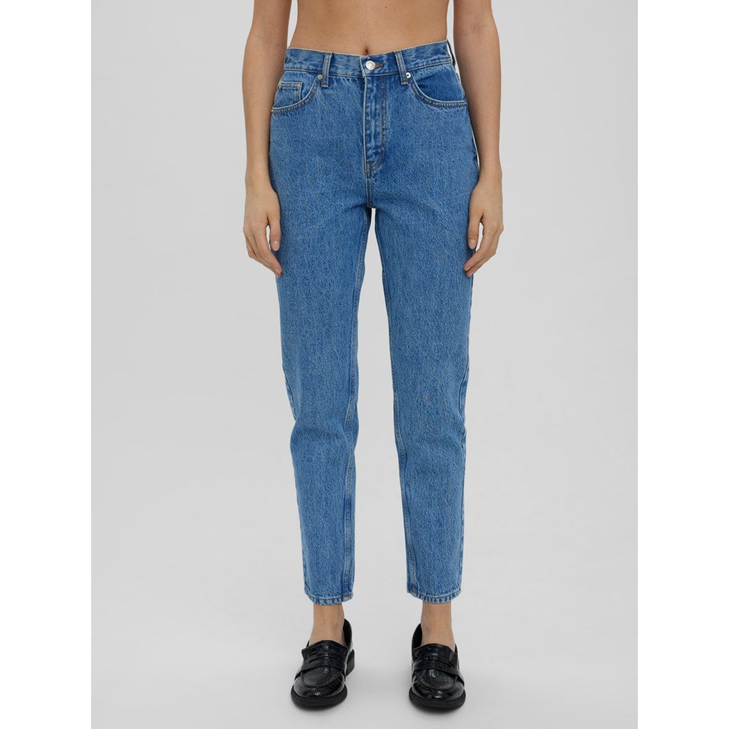 HIGH RISE MOM ANKLE JEANS