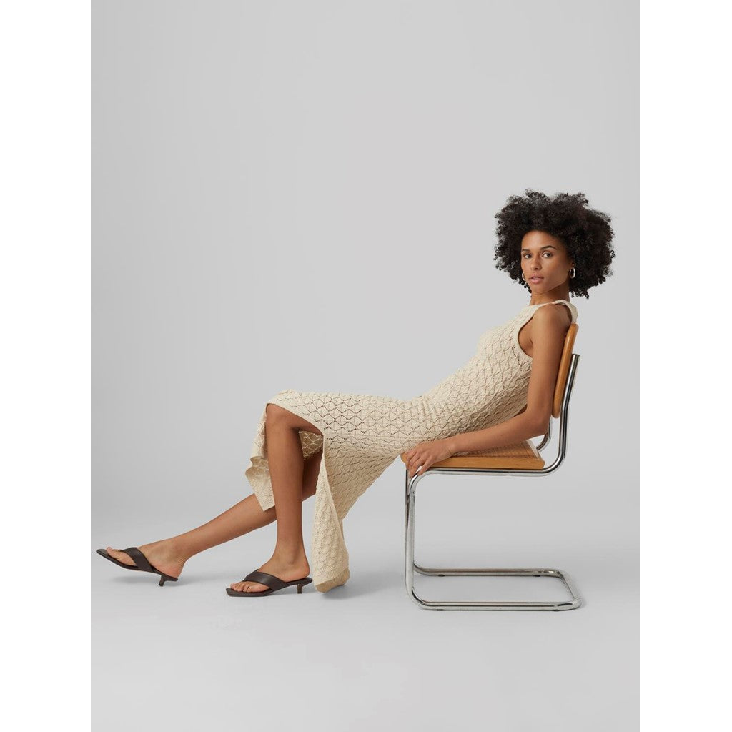 SLEEVELESS CROCHET 7/8 DRESS