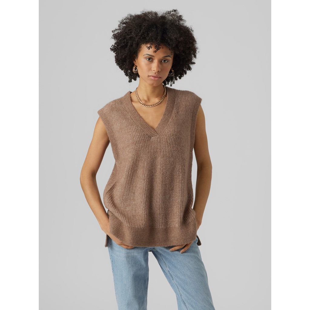 V-NECK VEST