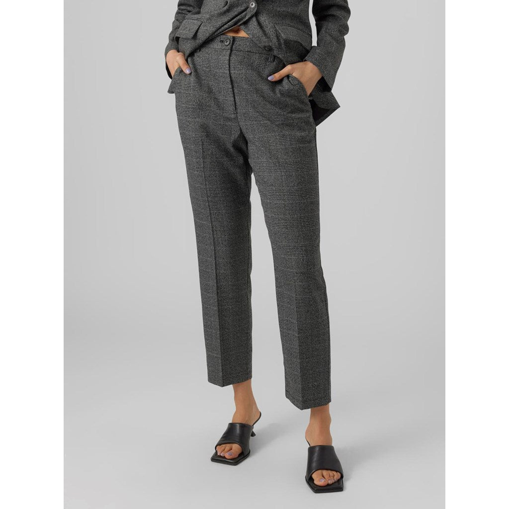 HIGH RISE TAPERED CHECK PANT