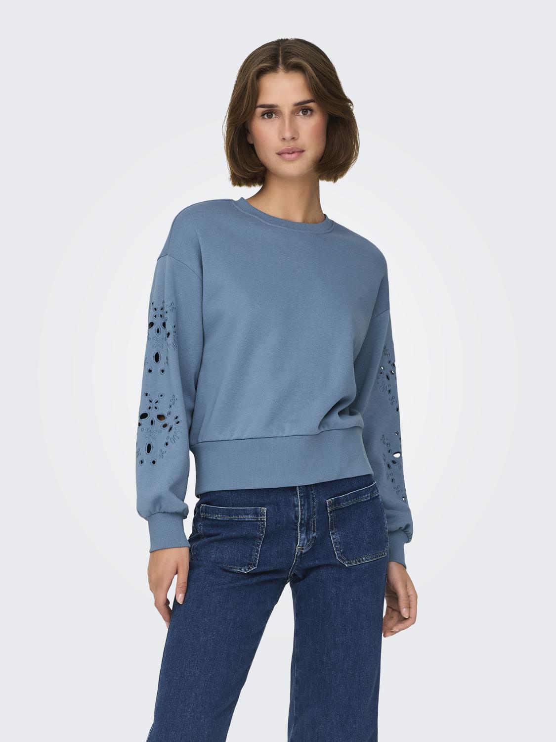 O-NECK SWEATSHIRT