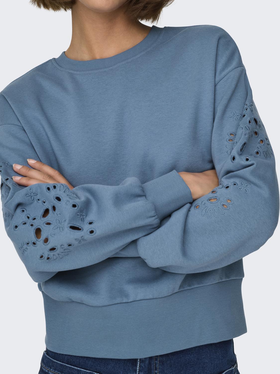 O-NECK SWEATSHIRT