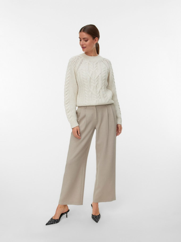 JADA O-NECK CABLE PULLOVER