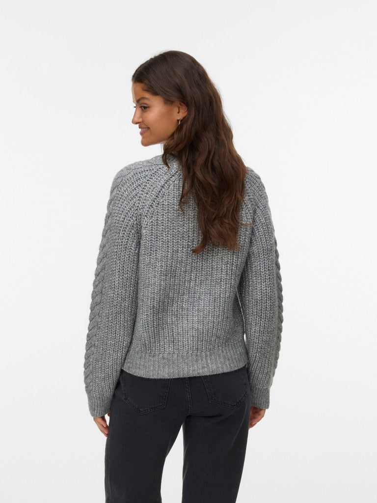 JADA O-NECK CABLE PULLOVER