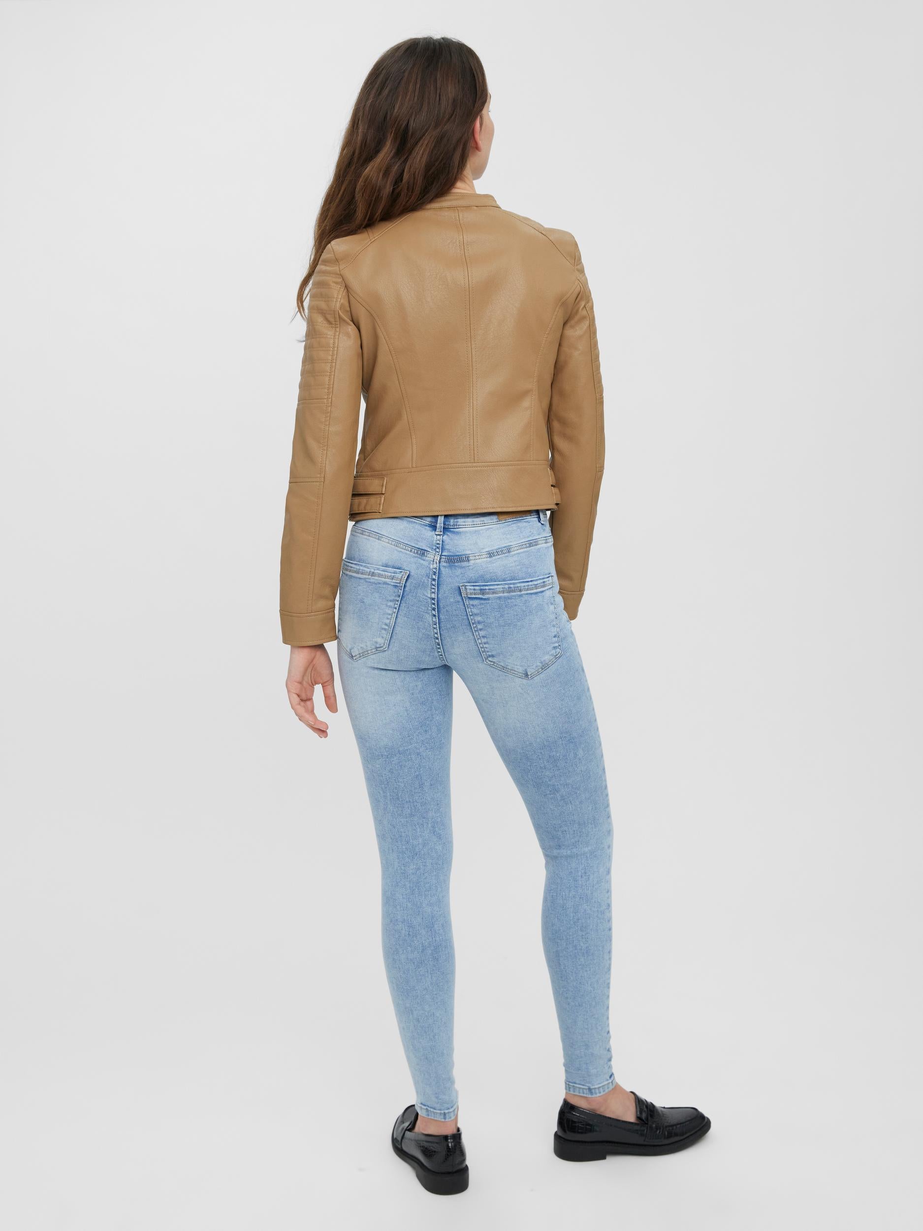 SHORT COATED JACKET