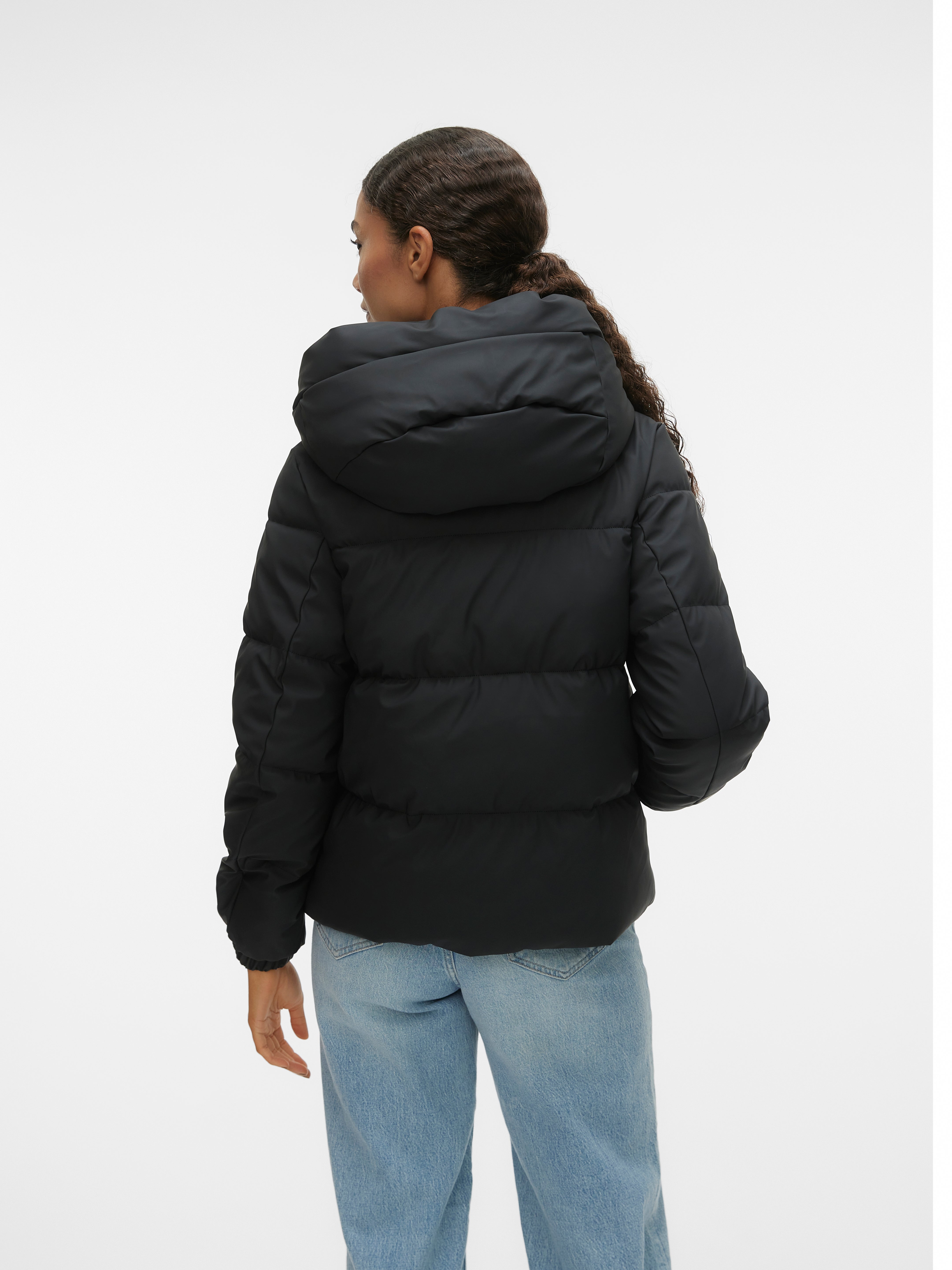 SHORT COATED JACKET