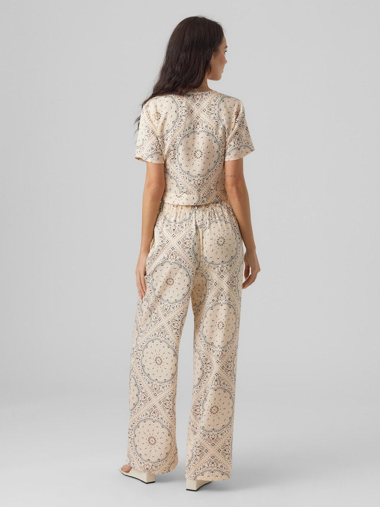 HIGH WAISTED WIDE PANTS