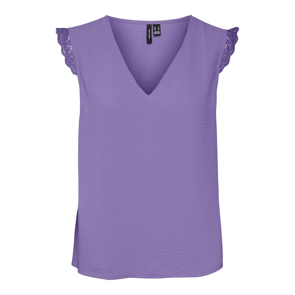 SLEEVELESS TOP