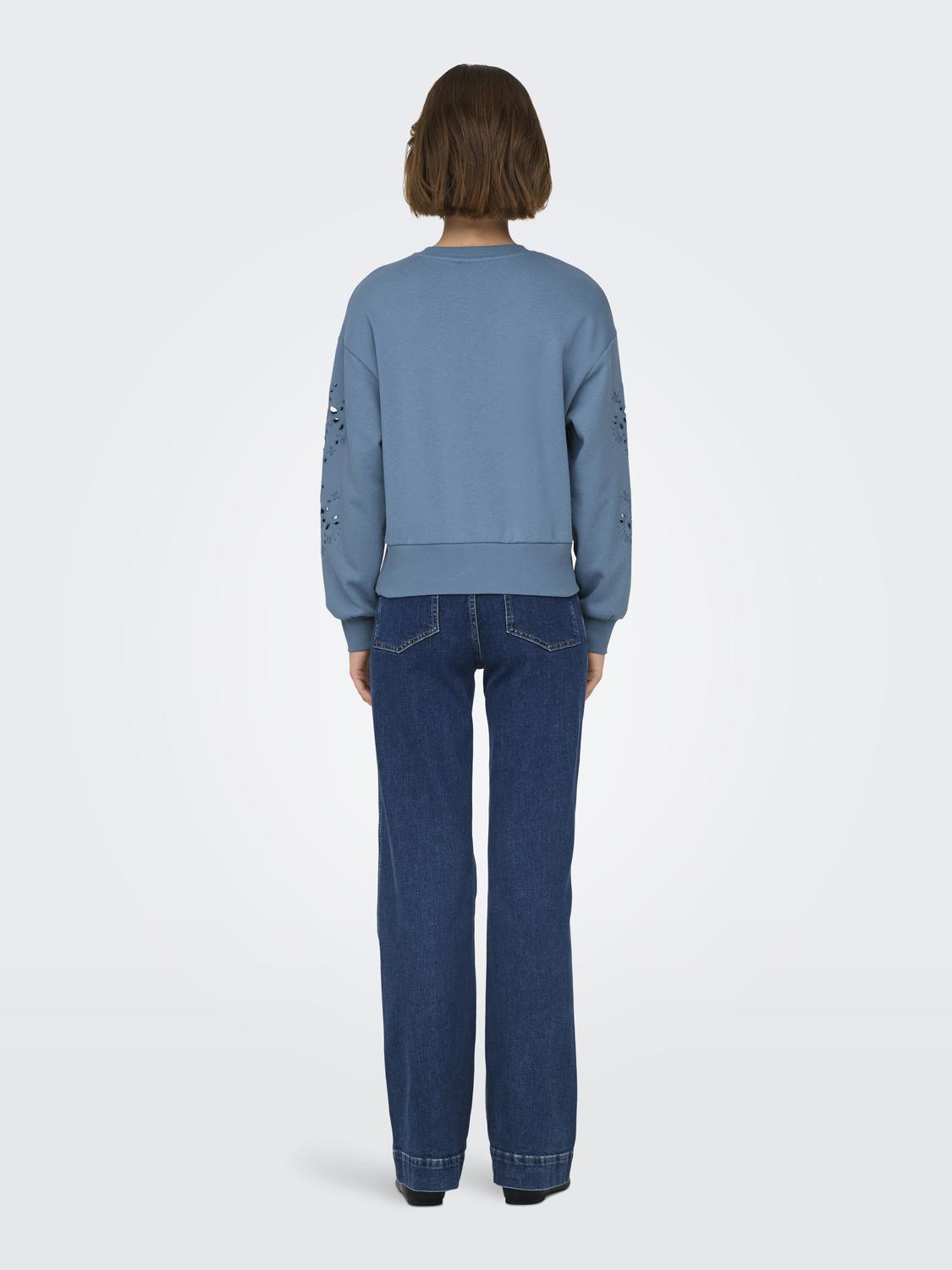 O-NECK SWEATSHIRT