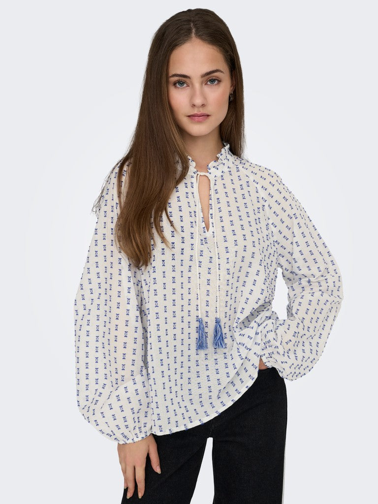ONLGISELLE O-NECK TIE SHIRT