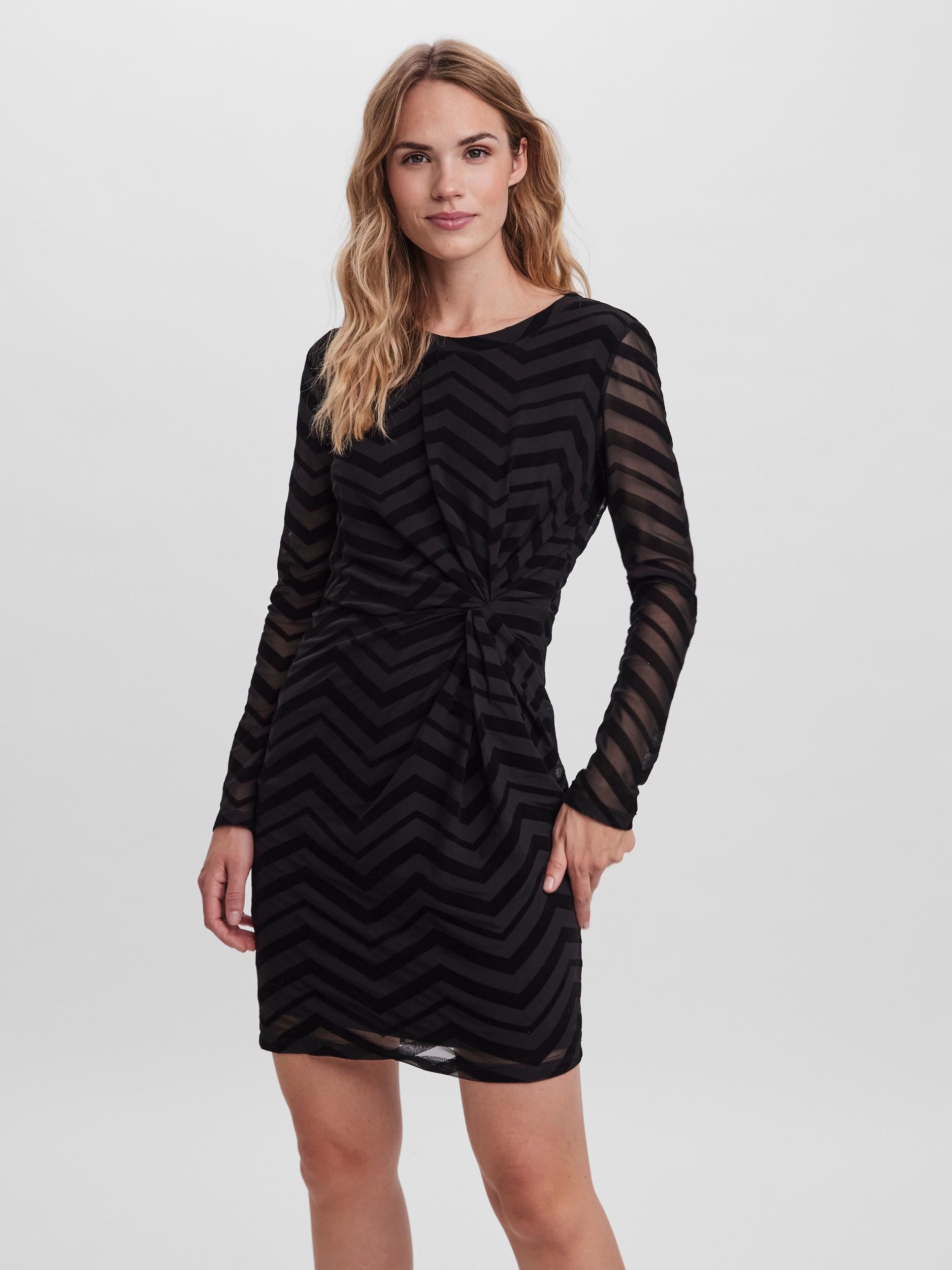SHORT KNOT DRESS