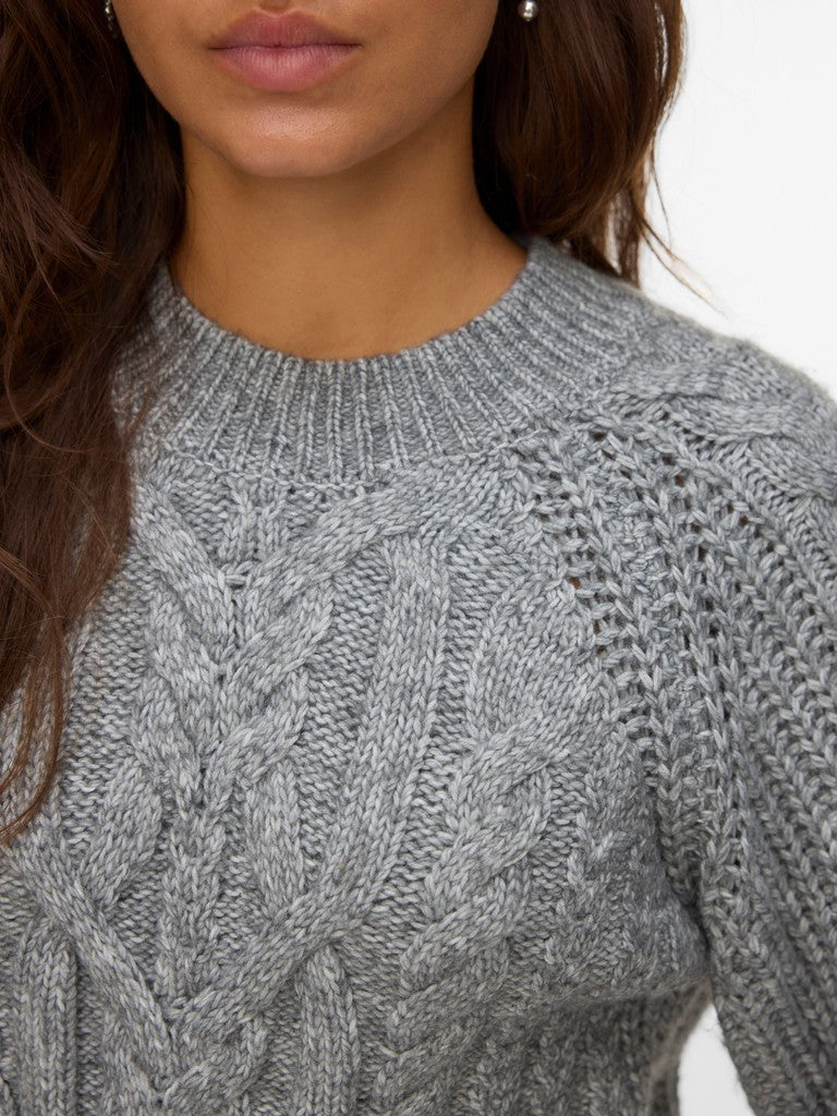 JADA O-NECK CABLE PULLOVER