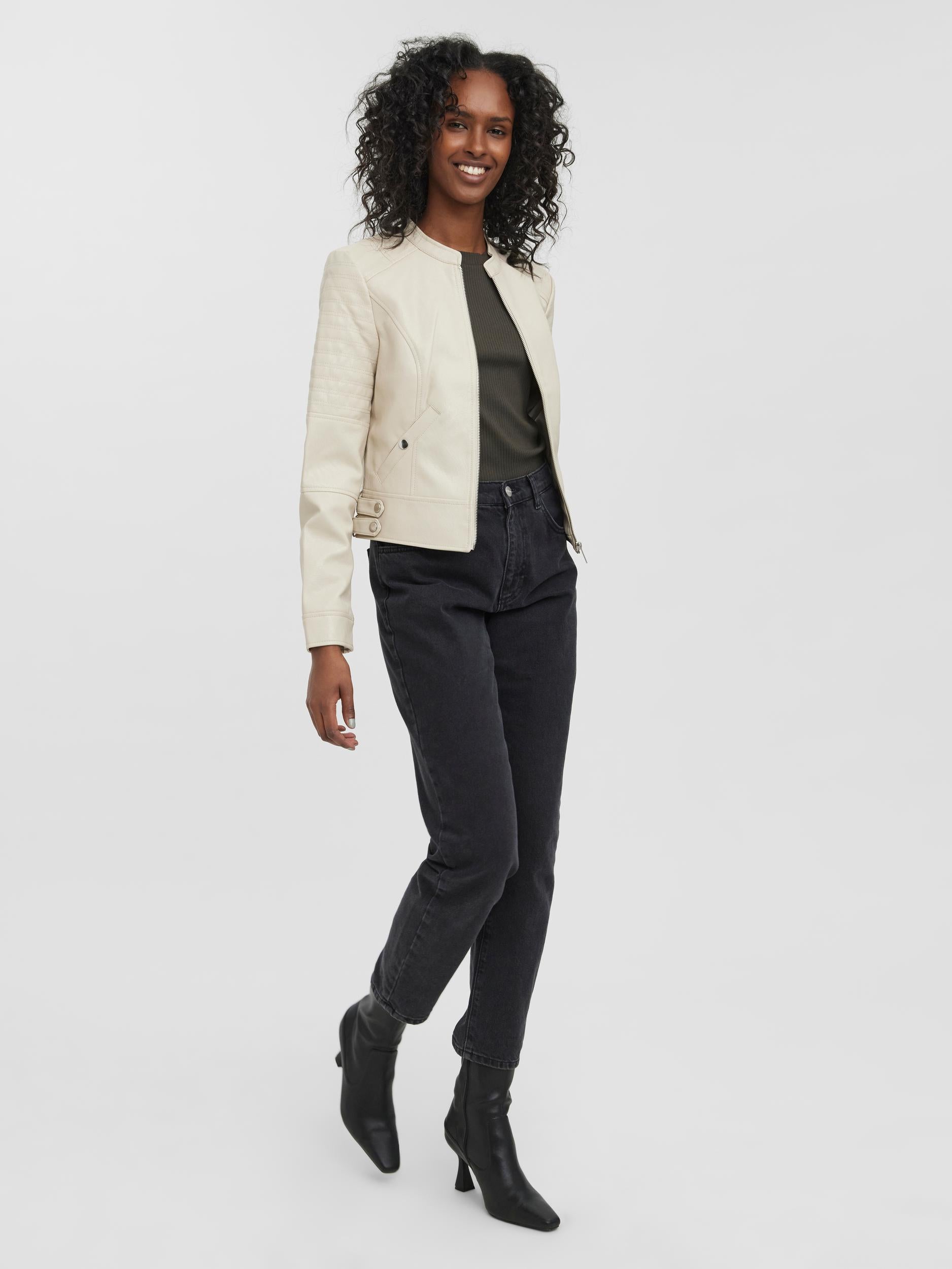 SHORT COATED JACKET